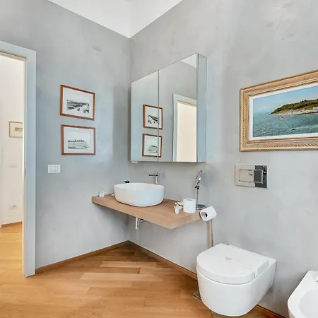Golden Luxe - Penthouse Diamond In The Sky With A Sea View * Viareggio