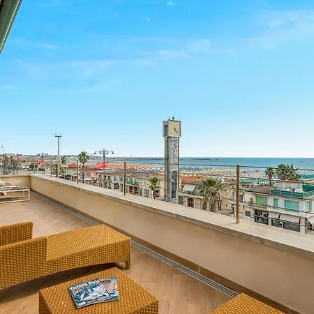 Golden Luxe - Penthouse Diamond In The Sky With A Sea View Appartement *